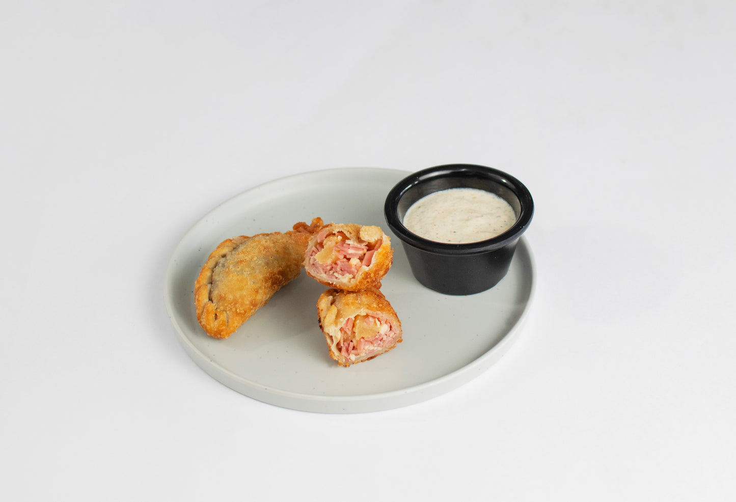 Empanada Argentina Jamon y Queso